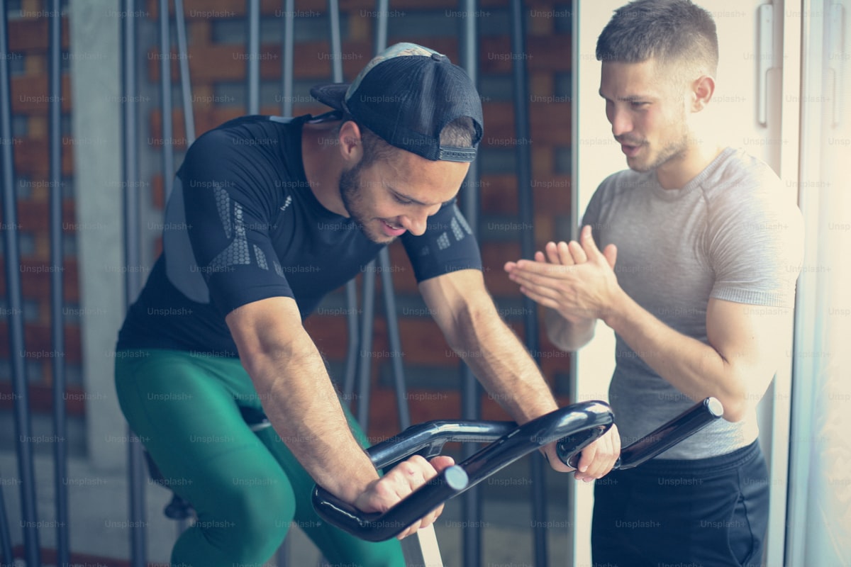 VO2max Bike Intervals: Raise Your Cycling Ceiling