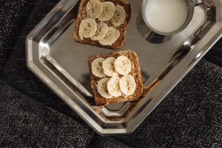 Pre-Race Breakfast: Bagel with Peanut Butter and Banana