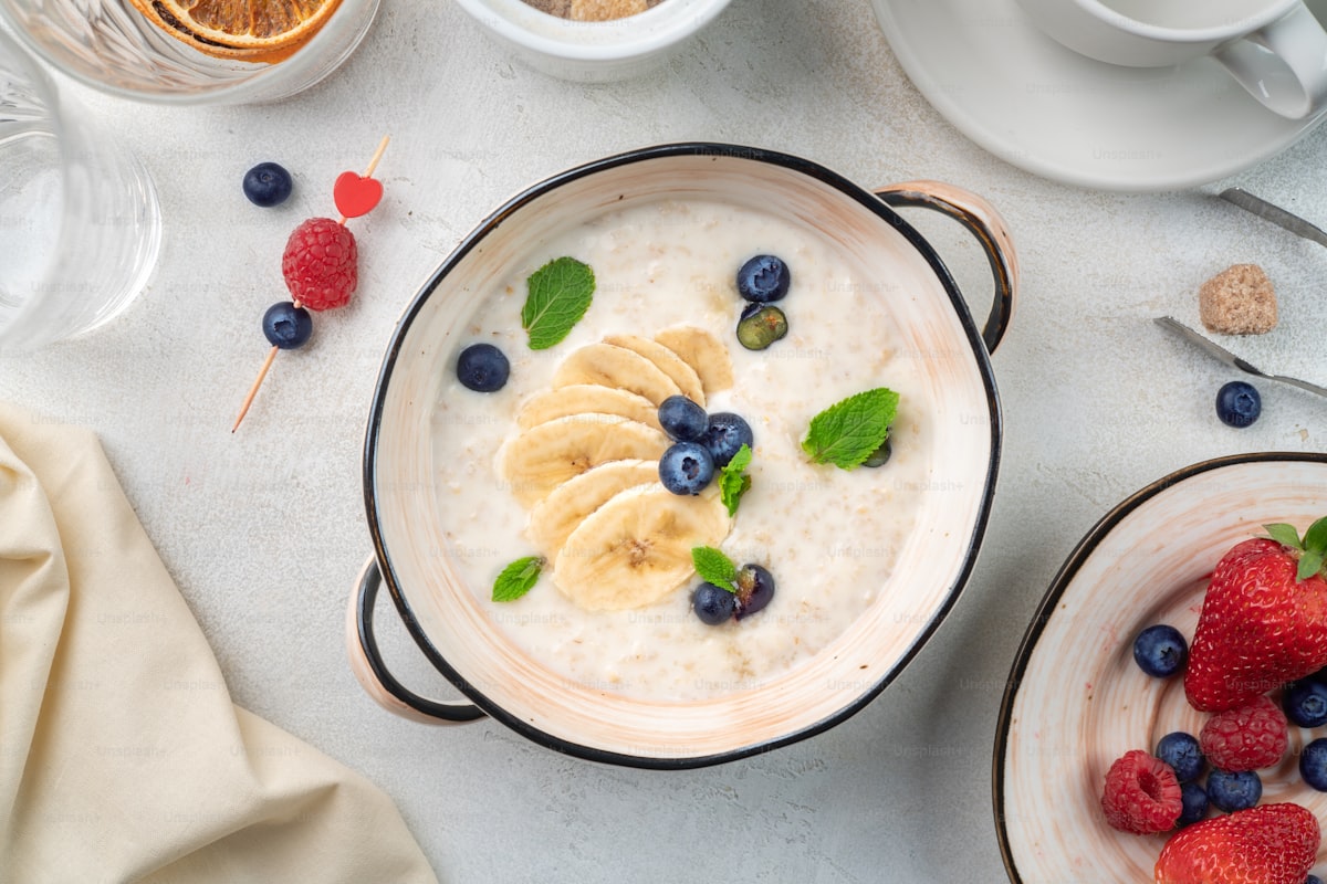 Race Day Porridge with Banana and Honey