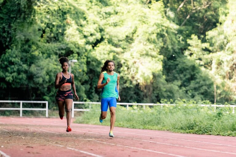 Track Run: 8 x 400m Repeats for Speed Development