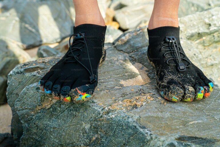 Best Triathlon Socks for Race Day 2026