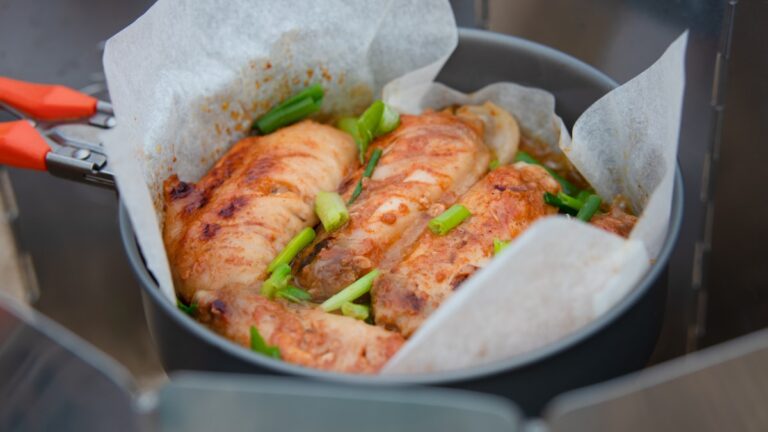 Grilled Chicken and Halloumi Wrap: High-Protein Athlete Lunch
