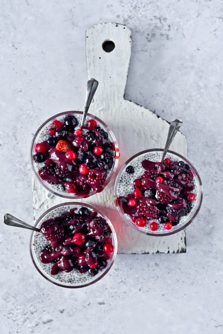Frozen Berry Recovery Bowl: The Ultimate Post-Workout Breakfast