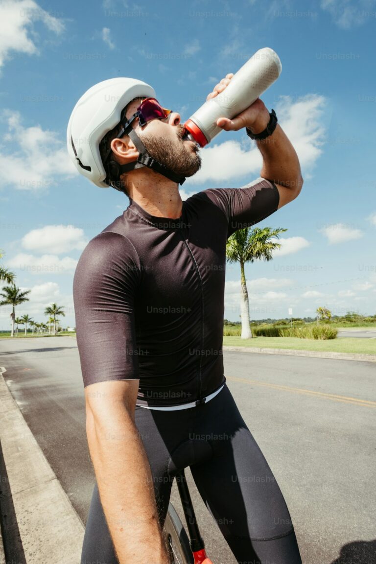 How to Fuel Long Training Sessions: Complete Triathlete Nutrition Guide