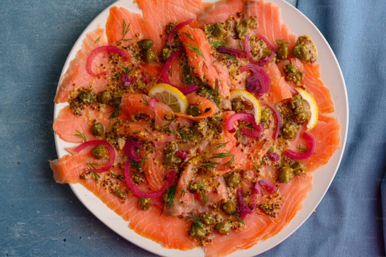 Mediterranean Salmon Bowl for Dinner