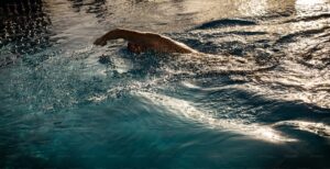 Triathlon Swimming in Choppy Water: Tips, Techniques and Tactics