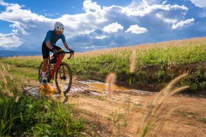 Gravel Adventure Ride: 90-Minute Off-Road Cycling Session
