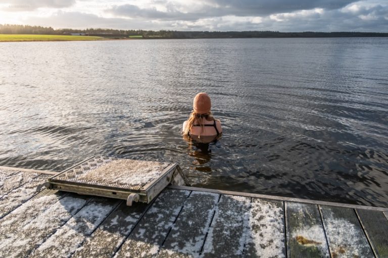 Open Water Swimming Safety: What Every Triathlete Should Know