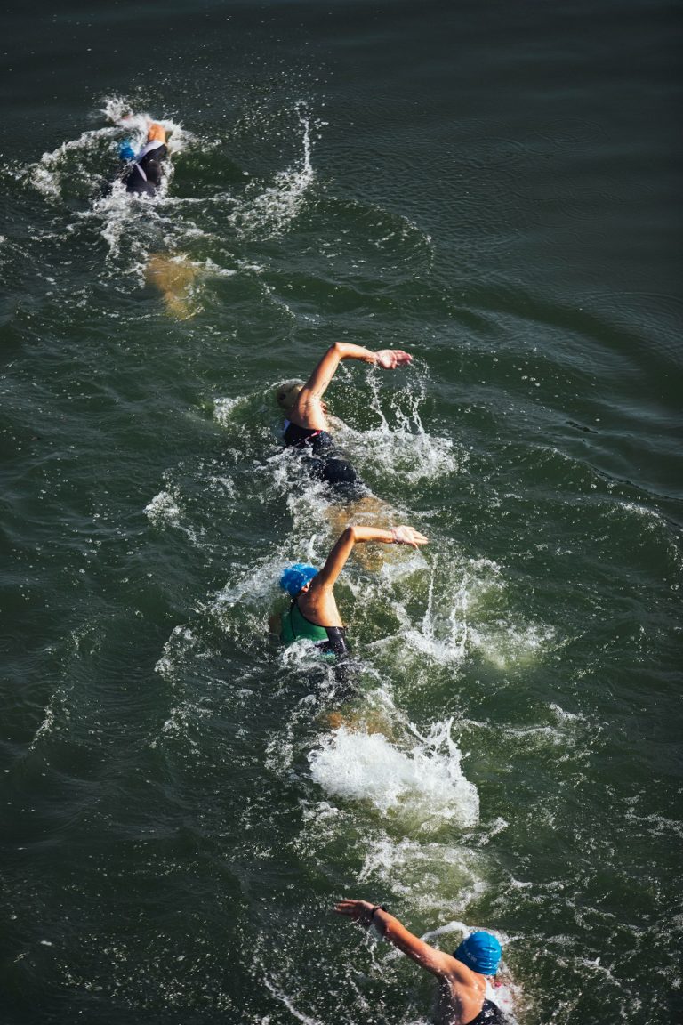 Triathlon Swimming in Choppy Water: Tips and Techniques