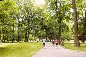 Pyramid Fartlek Run: 1-2-3-4-3-2-1 Minute Intervals
