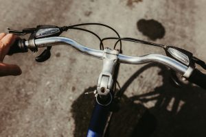 Best Cycling Mitts 2026: Short Finger Gloves for Triathlon Training