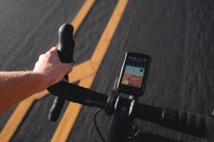 Wahoo ELEMNT ROAM 3 vs Garmin Edge 540: Which Bike Computer for Triathletes?