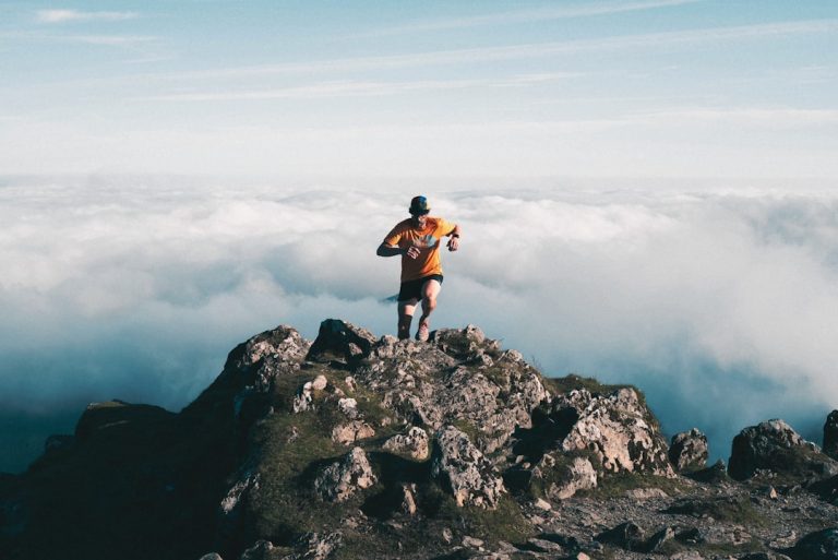 Altitude Training for Triathletes: A Practical Guide