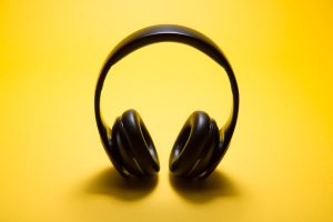 Best Triathlon Podcasts for 2026: Training Motivation On the Go