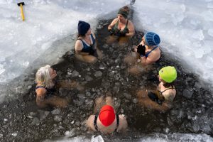 Best Cold Plunge Tubs & Ice Baths for Triathletes 2026