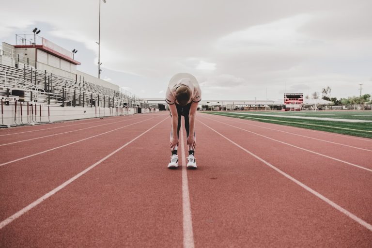 Nike Vaporfly 4 vs Saucony Endorphin Elite 3: Which Super Shoe for Race Day?