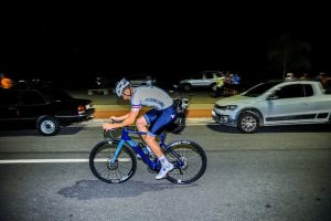 Cannondale CAAD14 vs Giant TCR Advanced SL: Which 2026 Road Bike Should You Buy?