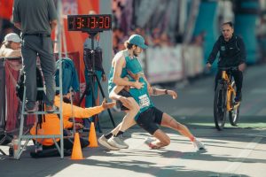 Recognising Heat Illness in Triathlon: When to Stop Racing
