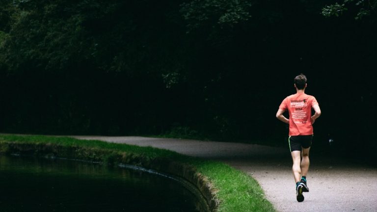 Racing in Humidity vs Dry Heat: Why Your Pacing and Fuelling Need to Change