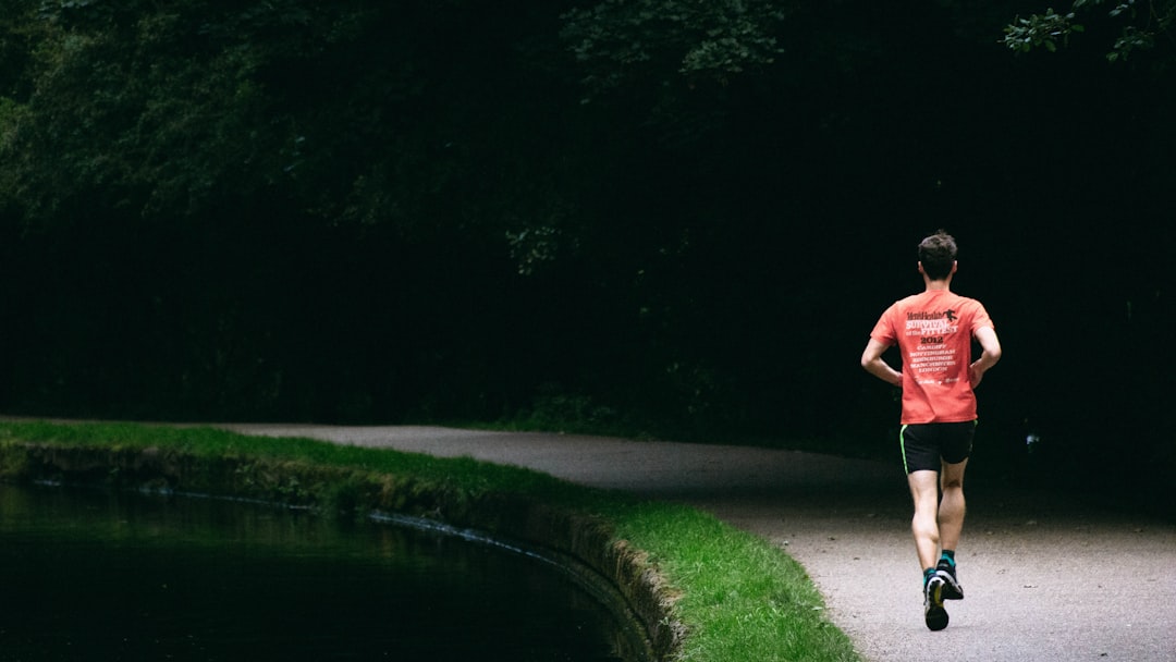 Racing in Humidity vs Dry Heat: Why Your Pacing and Fuelling Need to Change